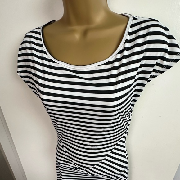 Arden B Black & White Striped Vintage 90’s/Y2K Stretch Cutout Back Dress NWT XS - Picture 11 of 15